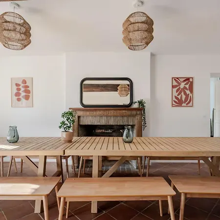 Semesterbostad Grande Batisse Fraichement Renovee Bussiares
