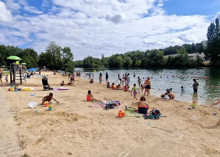 Grande Batisse Fraichement Renovee Holiday home