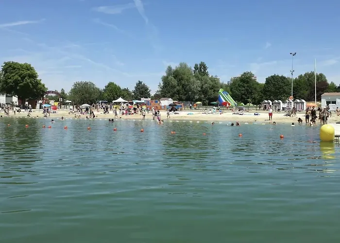 Grande Batisse Fraichement Renovee Holiday home *