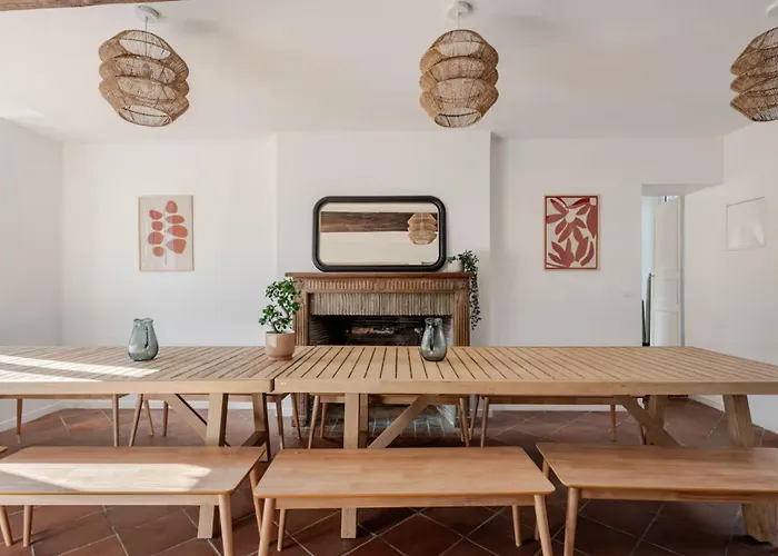 Holiday home Grande Batisse Fraichement Renovee Bussiares